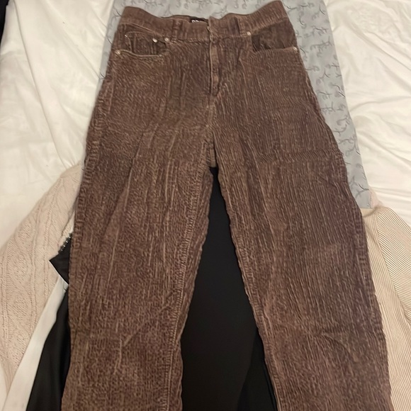 High rise Baggy Cargos - Picture 1 of 5